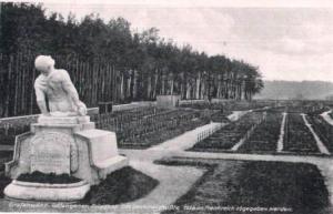 Grafenwohr cimetière statue Fredy Stoll - collection Dominique Lacorde